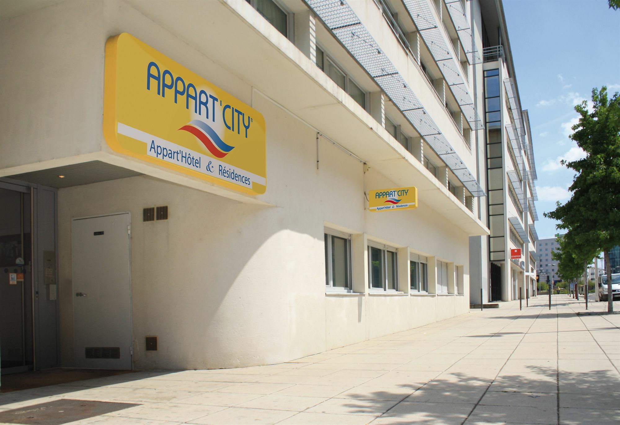 Comfort Aparthotel Le Mans Exterior foto